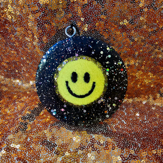 Black Glitter Smile Freshie