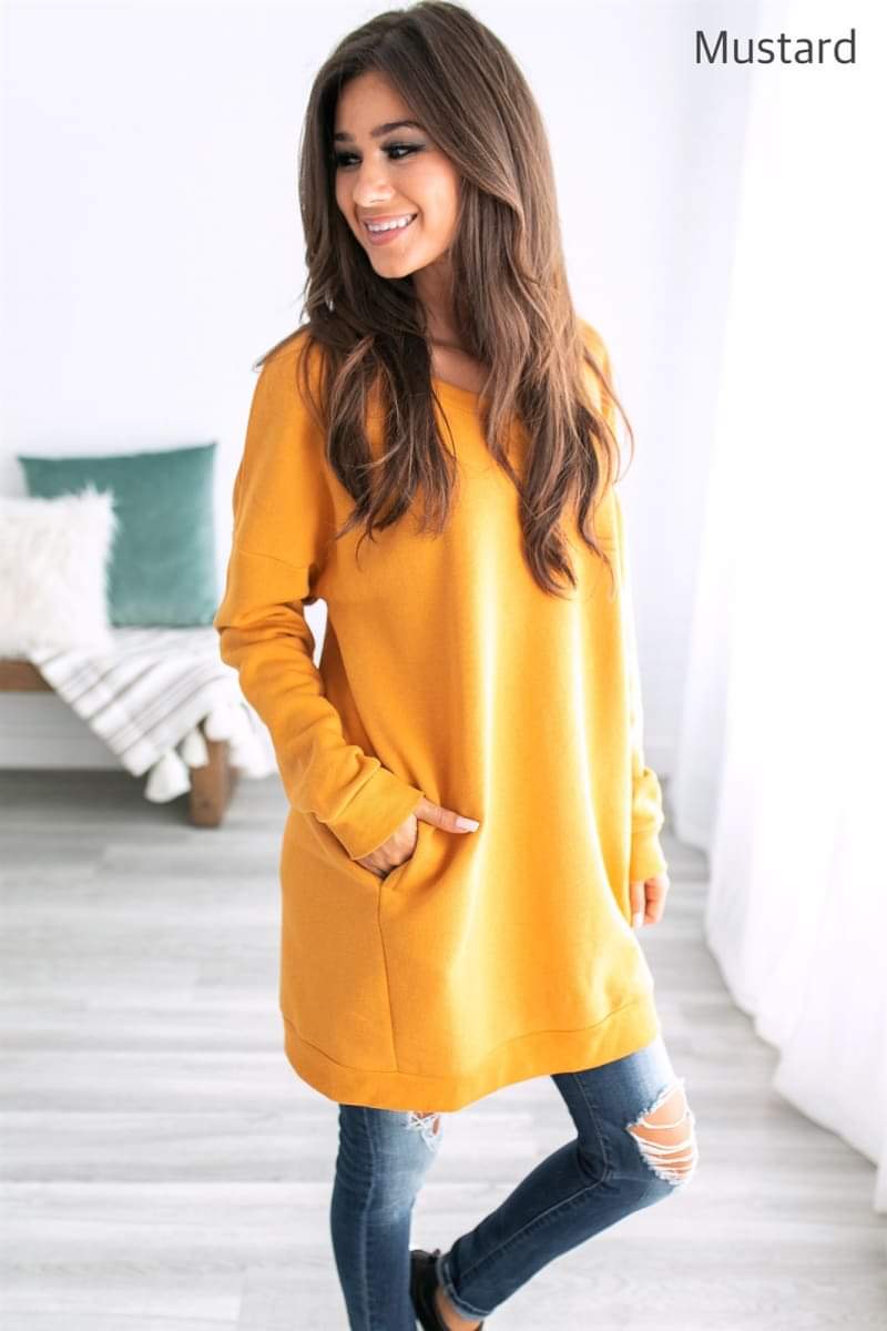 Oversized Tunic Sweatshirt with Pockets