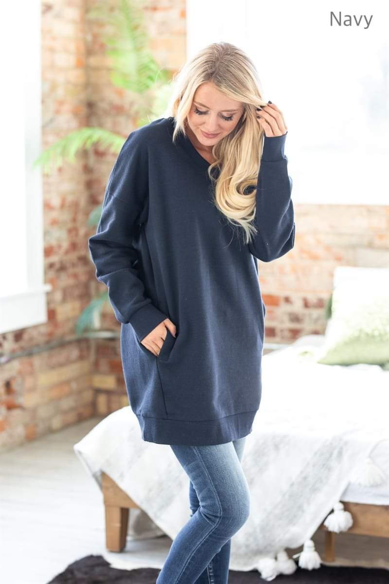 Oversized Tunic Sweatshirt with Pockets