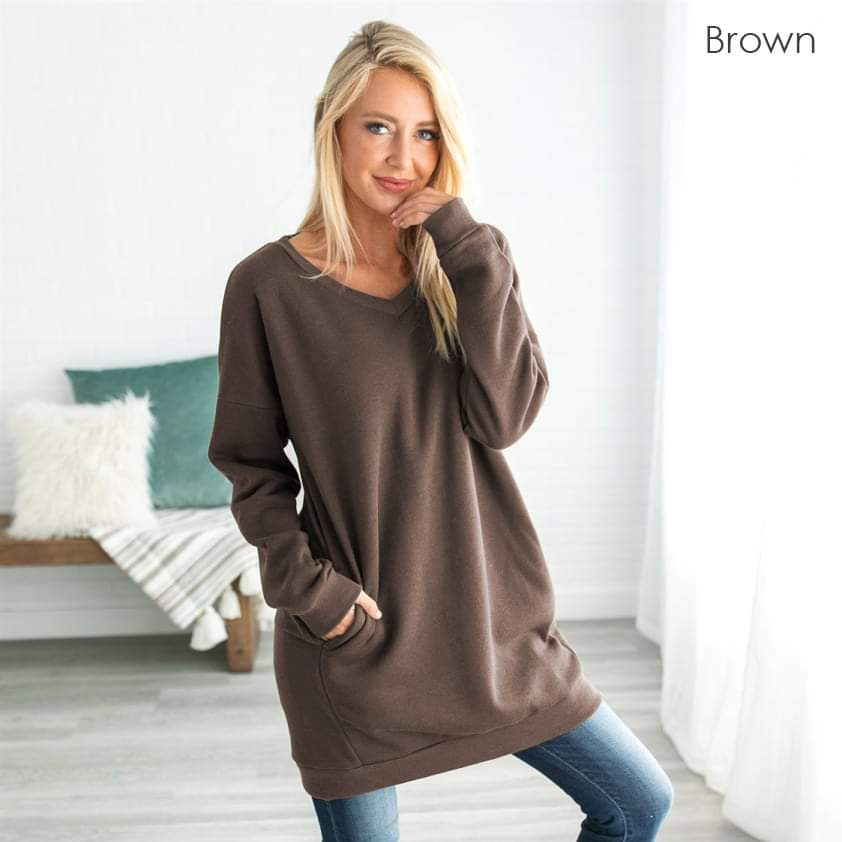 Oversized Tunic Sweatshirt with Pockets