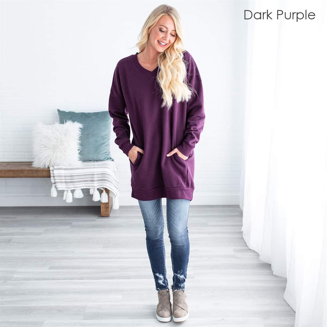 Oversized Tunic Sweatshirt with Pockets